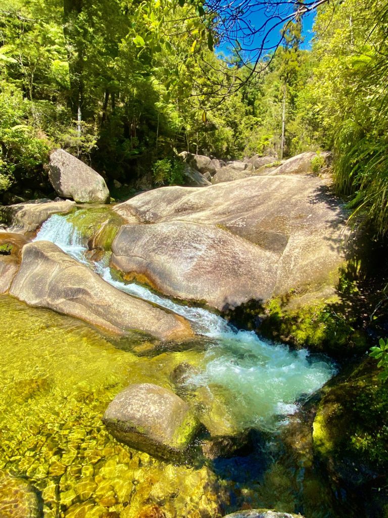 Abel Tasman Cleopatra's Pool