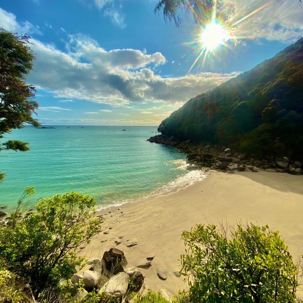 Abel Tasman Sunshine Mountain and Beach