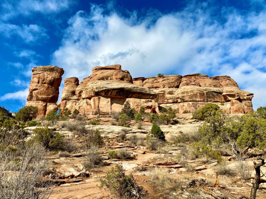 Hiking Colorado National Monument Devils Kitchen Ascent