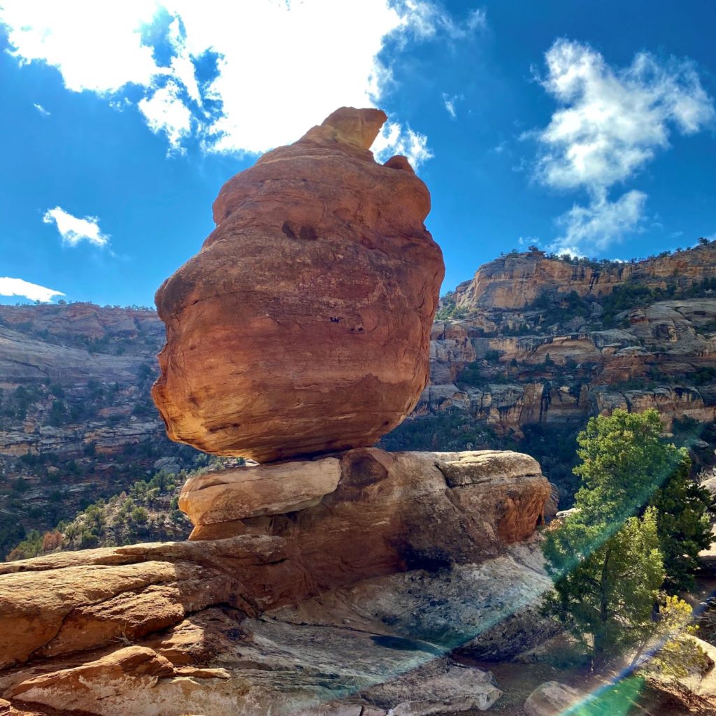 Devil's Kitchen Hiking Colorado National Monument Devils Kitchen Round Rock