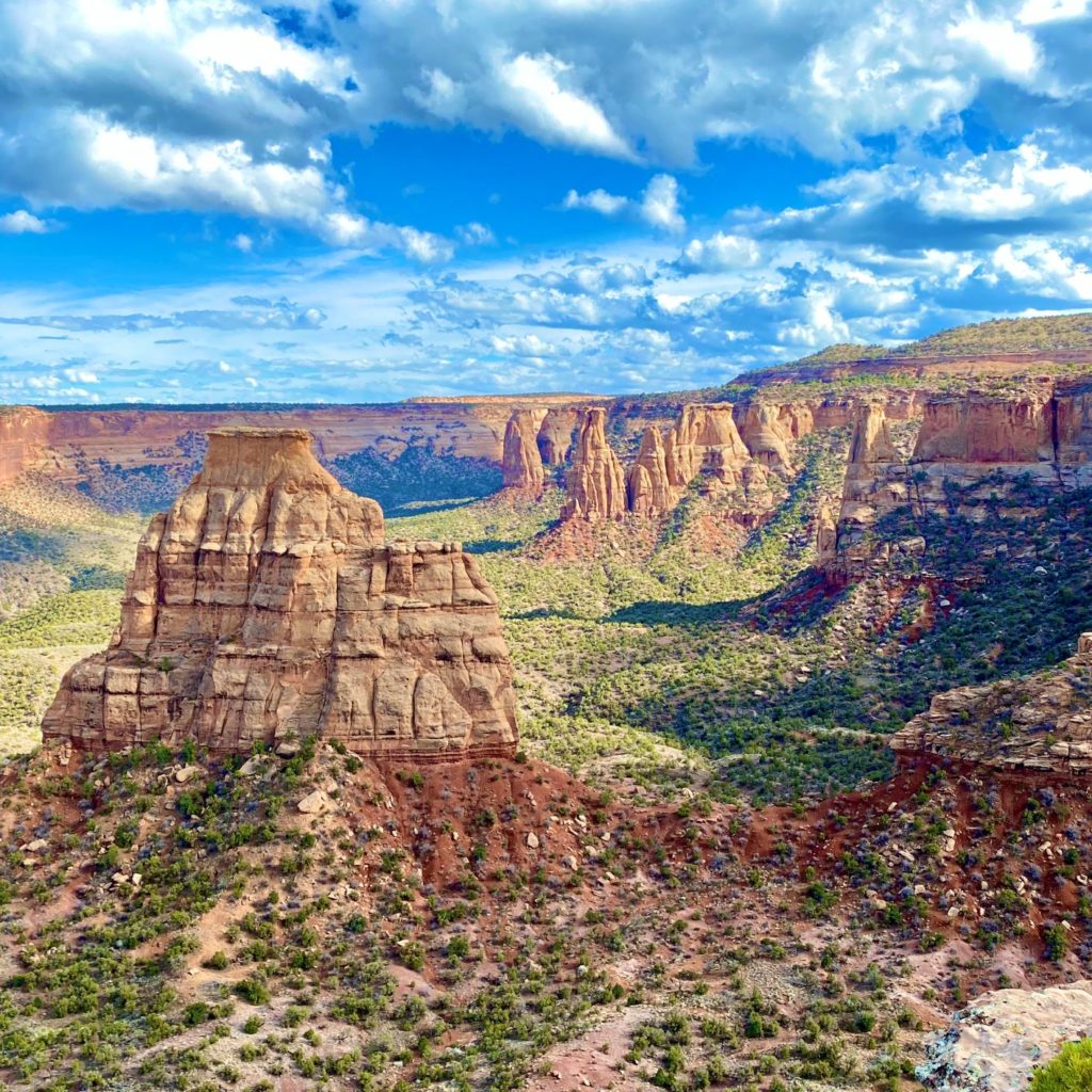 Hiking Colorado National Monument Canyon Zoomed